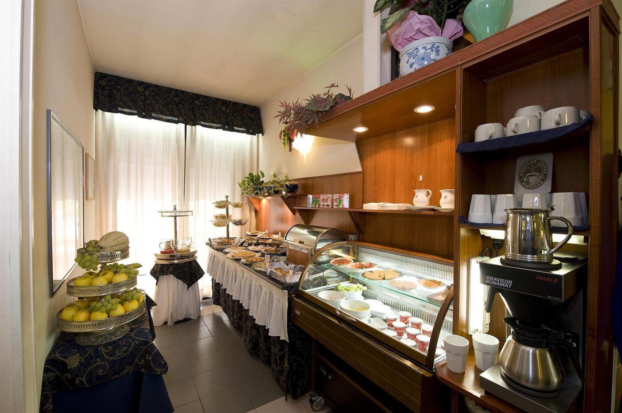 Hotel Corticella Болонья Екстер'єр фото